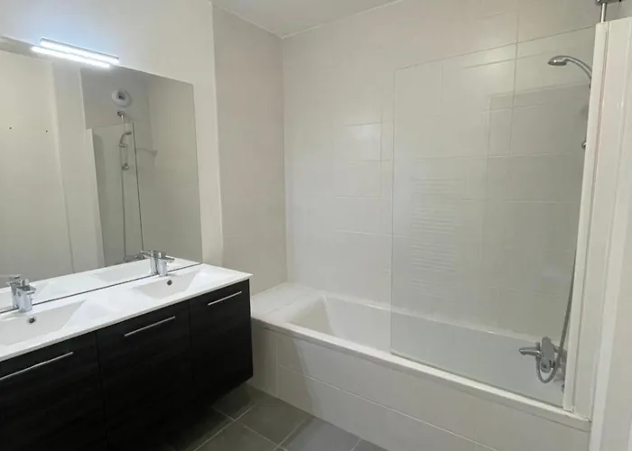 Daire Balcon Sur Docks - 4 Lits - 4 Beds