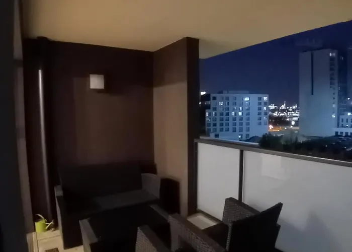 Balcon Sur Docks - 4 Lits - 4 Beds Le Havre